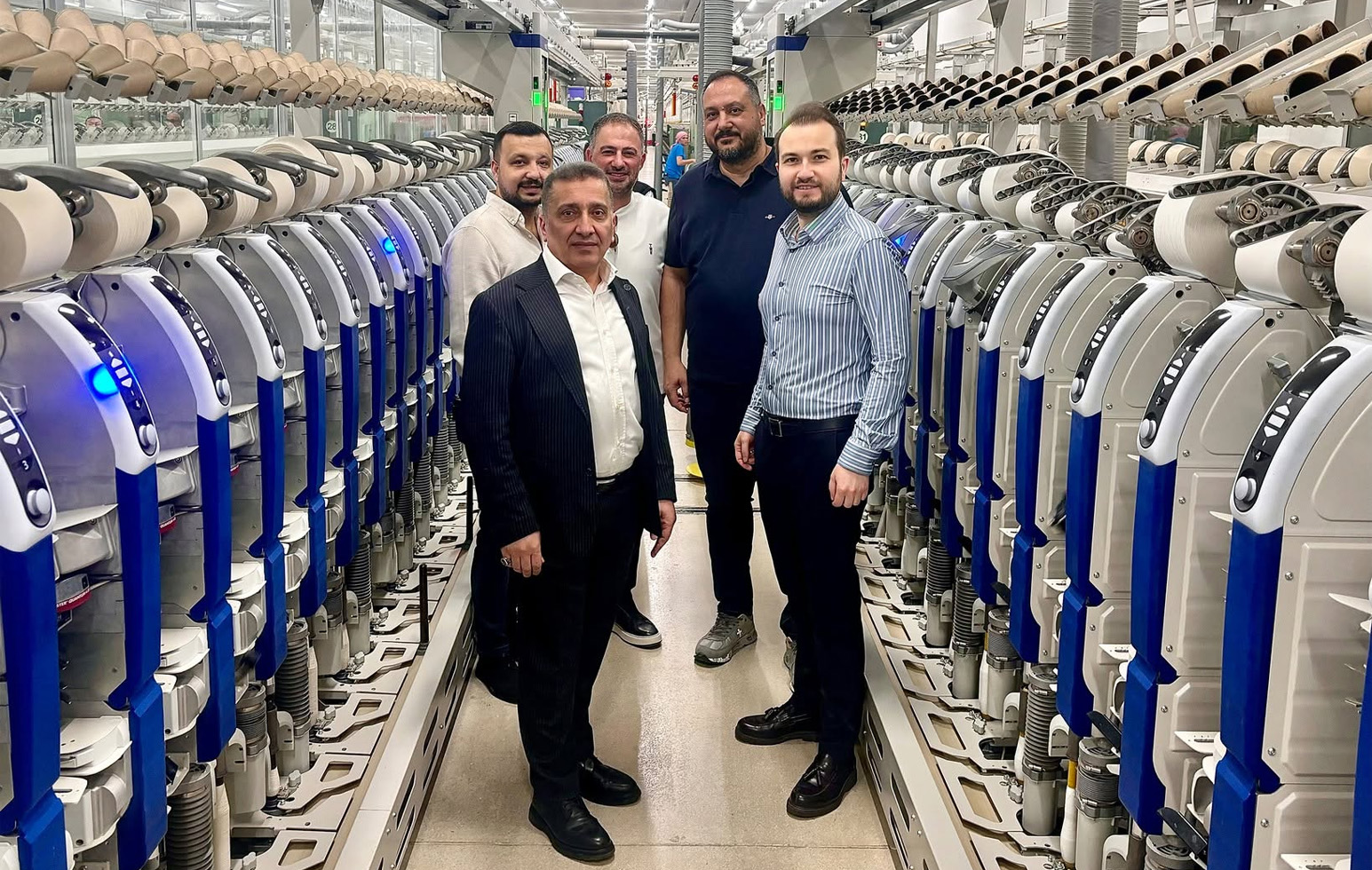 Sarboy Entegre Tekstil A.Ş. Yönetim Kurulu Başkanı Sayın Osman Sartık ve Değerli Şirket Temsilcilerine Kompakt İplik Tesisimizi Ziyaret Etti